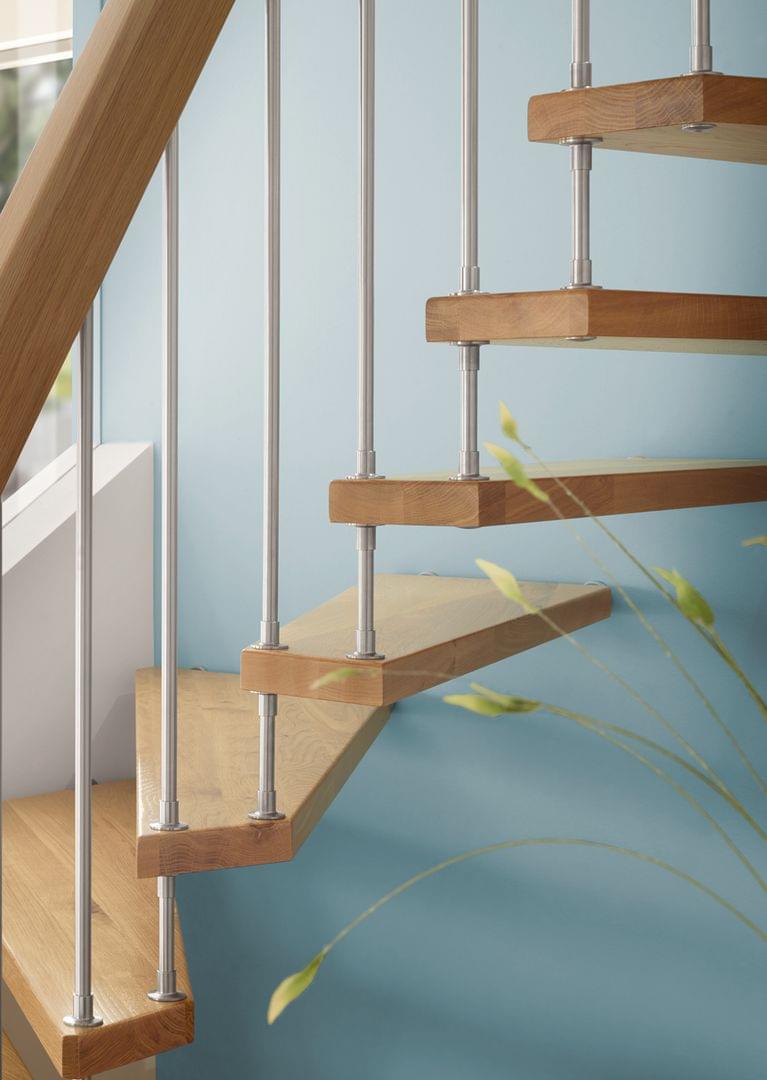 Treppengeländer Holzhandlauf mit Edelstahlstäben